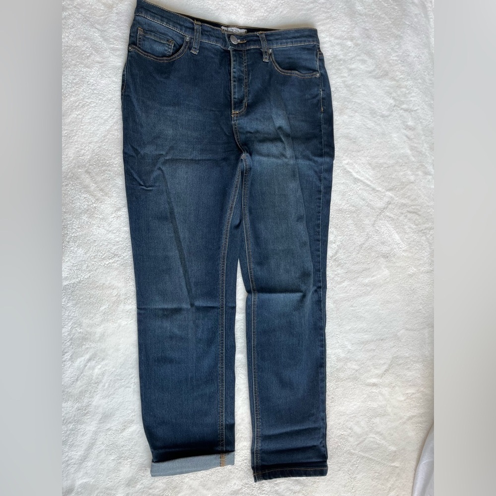 Free People medium wash jeans 31 nwot